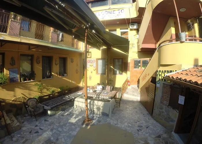 Anz ホームステイ *