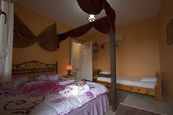 Anz Homestay *