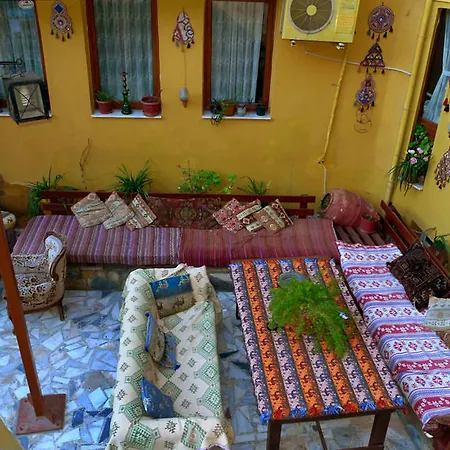 Anz Homestay *