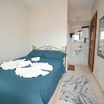Gazde/Camere de închiriat Anz Selçuk